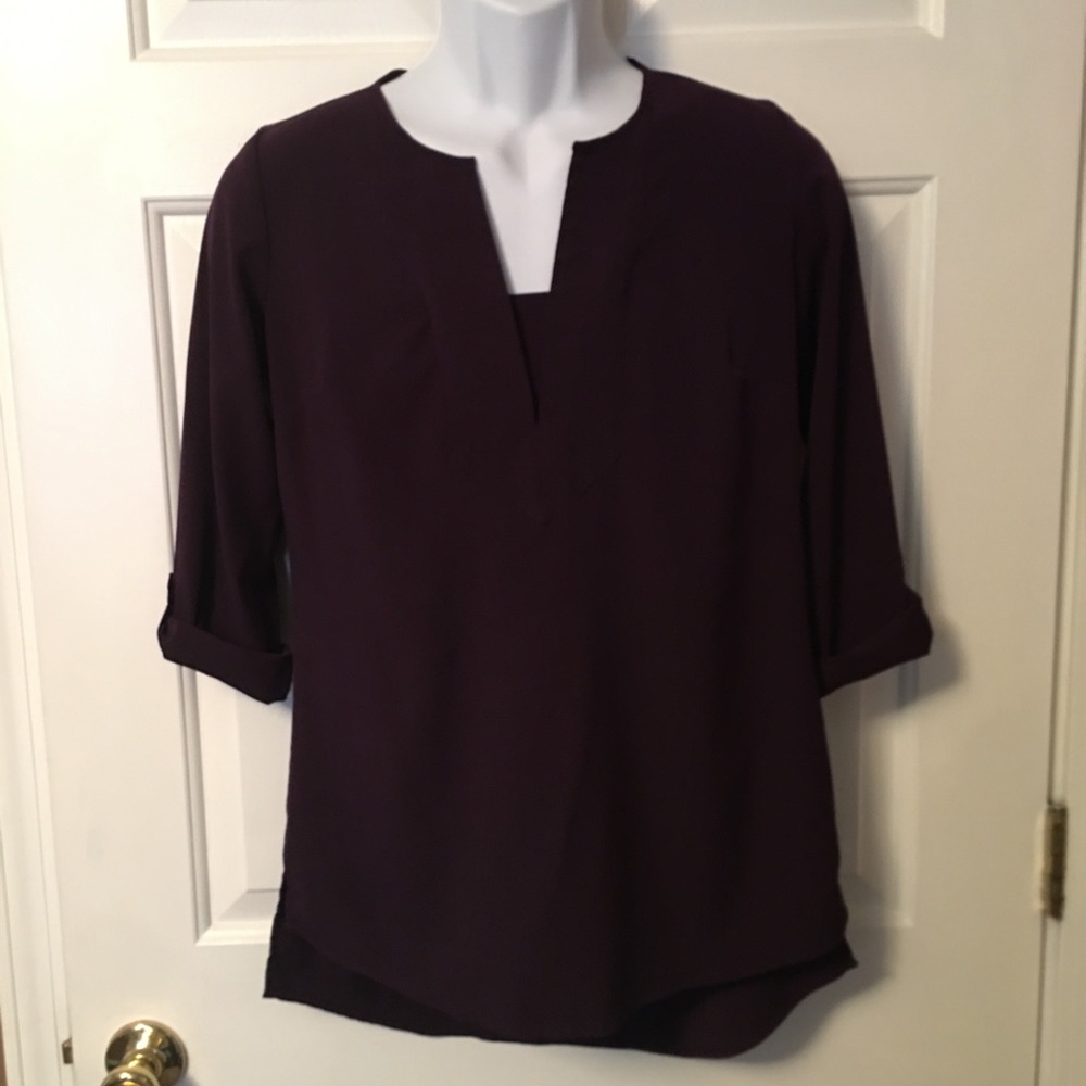 The Limited Roll Tab 3/4 Sleeve Blouse Women’s XS Tunic Pullover Purple V Neck